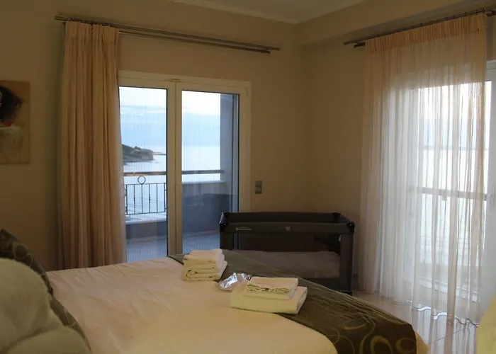 Pictures * Agios Stefanos Avliotes (Corfu)